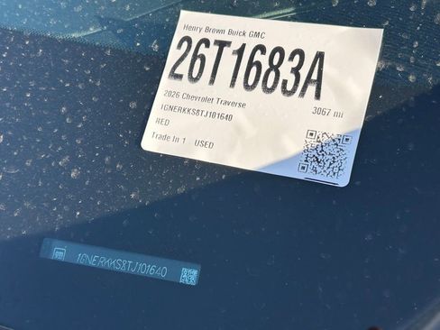 Used 2026 Chevrolet Traverse High Country image 3