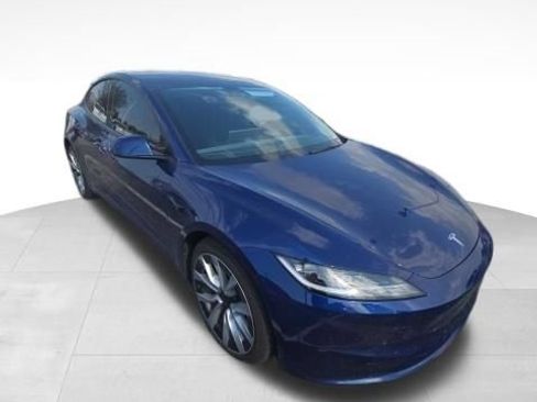 Used 2025 Tesla Model 3 Long Range AWD/4WD image 7