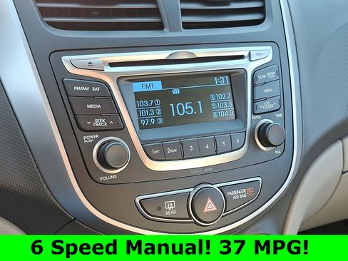 Used 2017 Hyundai Accent SE image 17