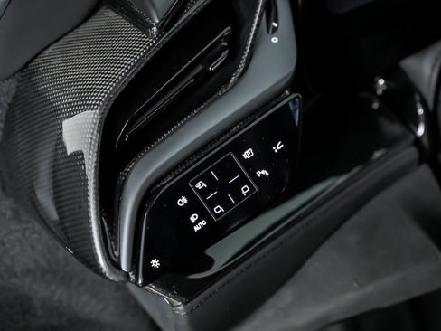 Used 2022 Ferrari SF90 Stradale AWD/4WD image 37