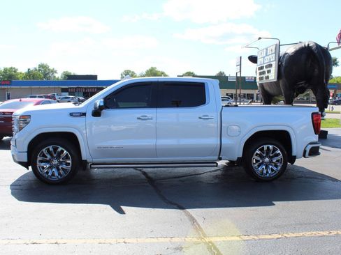Used 2024 GMC Sierra 1500 Denali w/ Denali Reserve Package AWD/4WD image 8