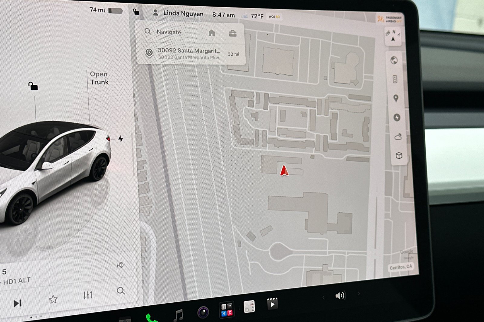 Used 2023 Tesla Model Y Long Range AWD/4WD image 25