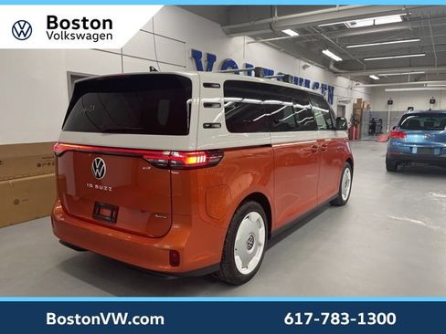 New 2025 Volkswagen ID. Buzz 1st Edition image 6