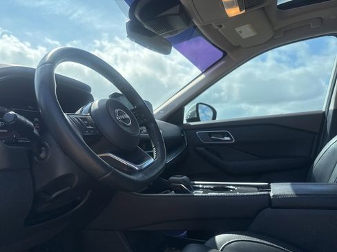 Certified 2023 Nissan Rogue Platinum w/ Platinum Premium Package FWD image 41