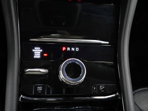 Used 2023 Jeep Grand Cherokee 4WD 4xe w/ Luxury Tech Group II image 23