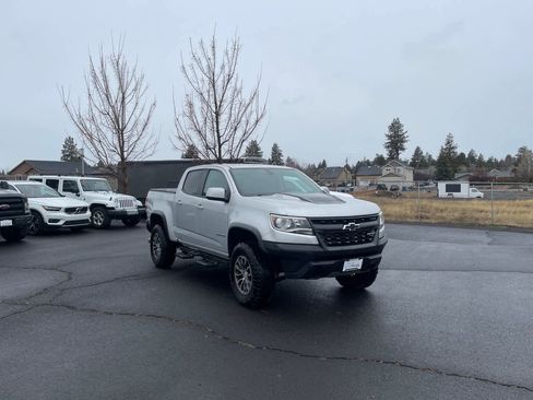 Used 2019 Chevrolet Colorado ZR2 image 9