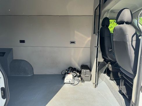 Used 2020 RAM ProMaster 1500 FWD image 7