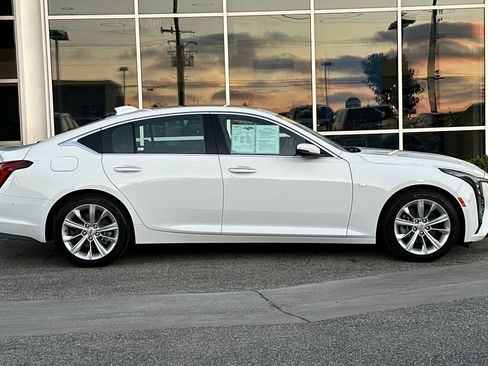 Used 2025 Cadillac CT5 Premium Luxury image 3