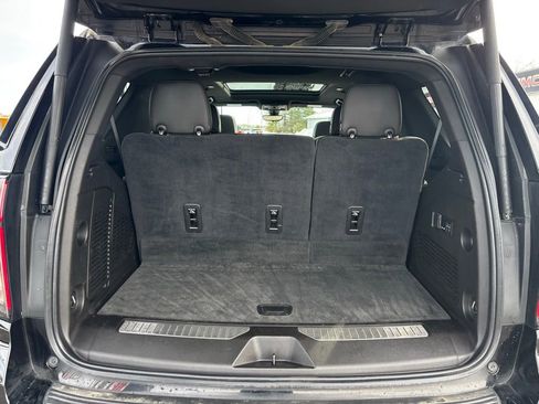 Used 2021 Chevrolet Tahoe High Country image 33