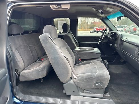 Used 2002 Chevrolet Silverado 2500 LS w/ Snow Plow Prep Pkg image 14