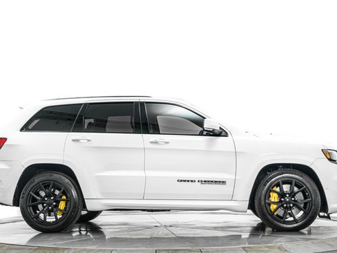 Used 2021 Jeep Grand Cherokee Trackhawk AWD/4WD image 49