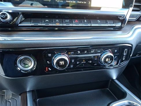 Used 2023 GMC Sierra 1500 SLT w/ SLT Premium Package image 16