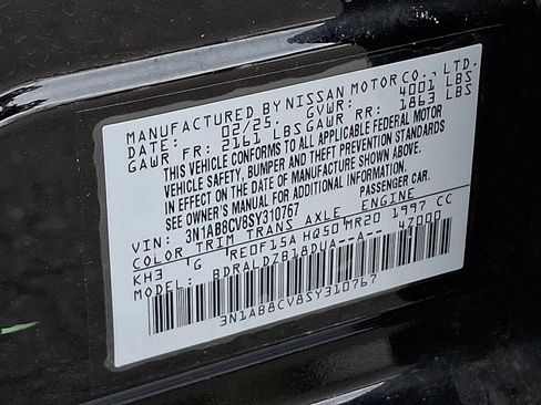 Used 2025 Nissan Sentra SV image 26