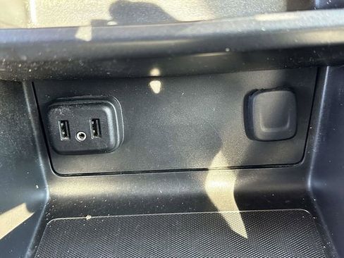 Used 2021 Chevrolet Colorado W/T w/ WT Convenience Package image 16