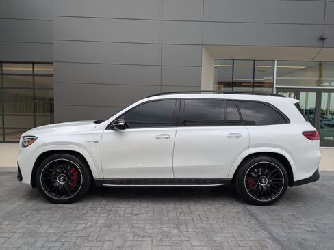 Used 2025 Mercedes-Benz GLS 63 AMG 4MATIC image 9