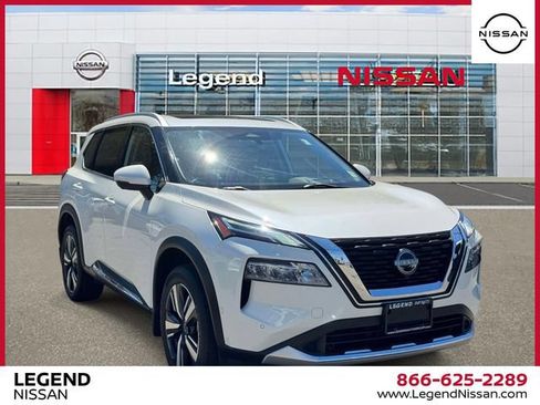 Certified 2023 Nissan Rogue Platinum w/ Platinum Premium Package AWD/4WD image 1
