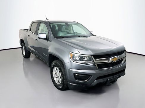 Used 2020 Chevrolet Colorado W/T w/ WT Convenience Package AWD/4WD image 1