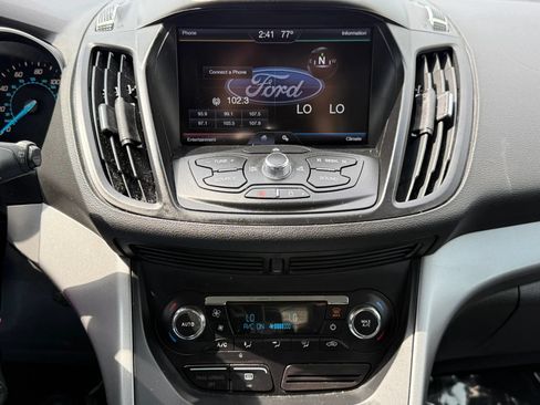 Used 2013 Ford Escape SE FWD image 25