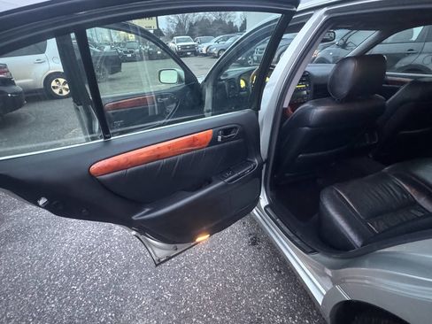 Used 2001 Lexus GS 430 image 16