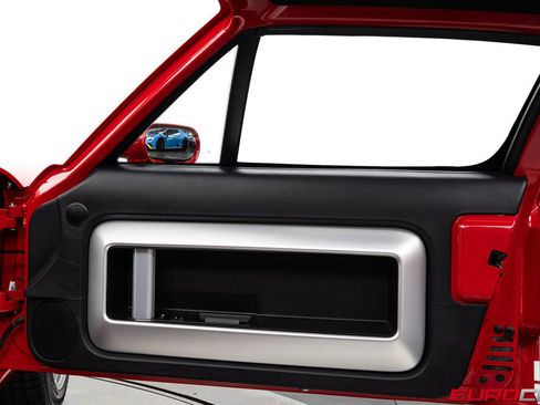 Used 2005 Ford GT image 27