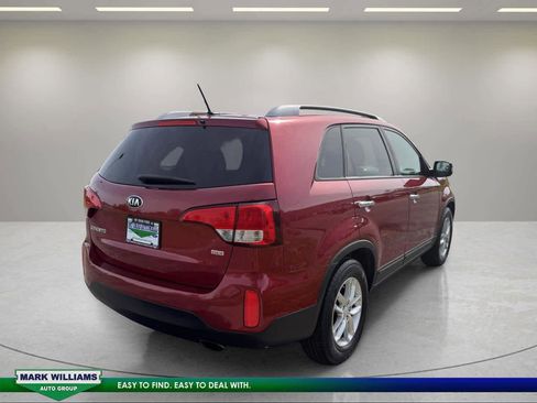 Used 2015 Kia Sorento LX FWD image 3