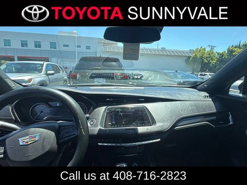 Used 2019 Cadillac XT4 Sport w/ Driver Assist Package FWD image 4