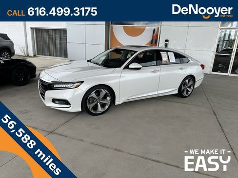 Used 2018 Honda Accord Touring image 1