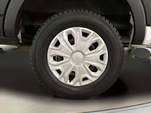 Used 2024 Ford Transit 250 Low Roof w/ Exterior Upgrade Package image 77