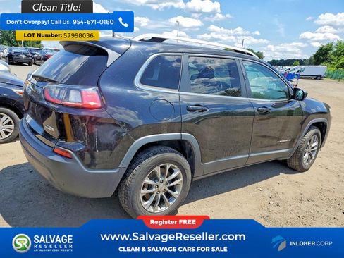 Used 2019 Jeep Cherokee Latitude Plus AWD/4WD image 4
