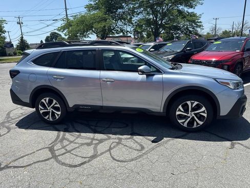 Used 2021 Subaru Outback Limited XT AWD/4WD image 4