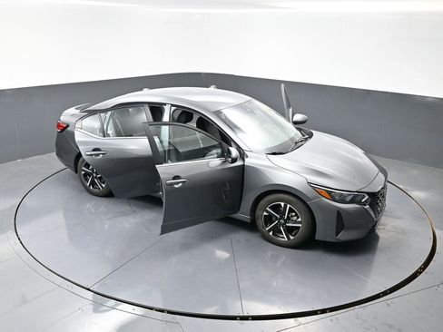 Used 2024 Nissan Sentra SV image 58