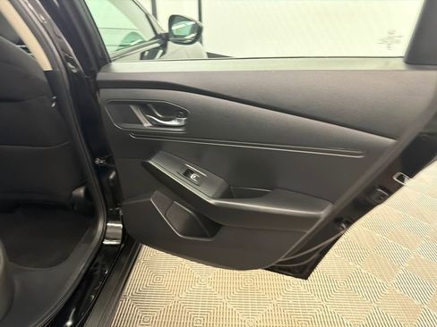 Used 2023 Honda Accord EX image 17