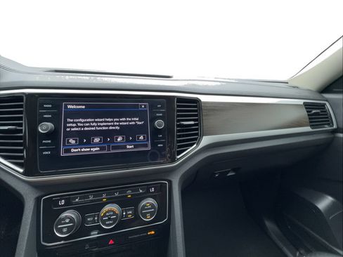 Used 2023 Volkswagen Atlas SE w/ Black Wheel Package FWD image 45