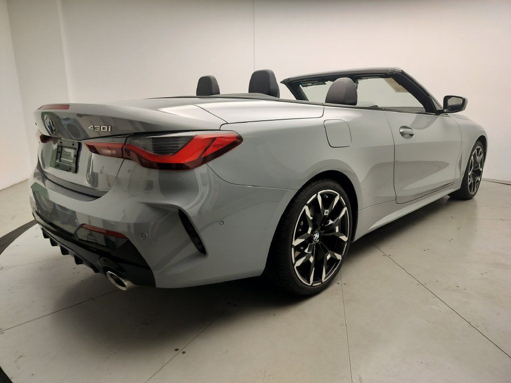 Certified 2026 BMW 430i xDrive Convertible w/ M Sport Package AWD/4WD image 3