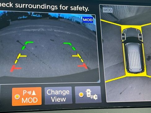 Used 2019 Nissan Armada SL w/ Premium Package image 18