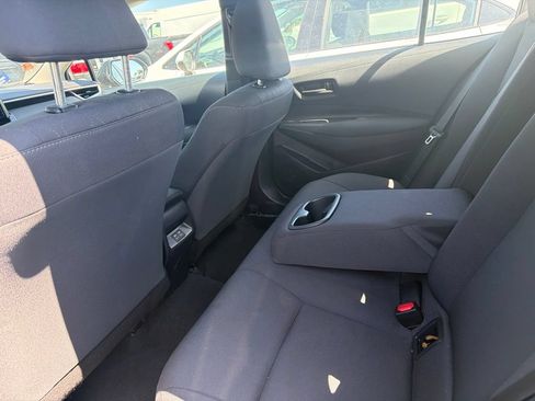 Used 2025 Toyota Corolla LE FWD image 3