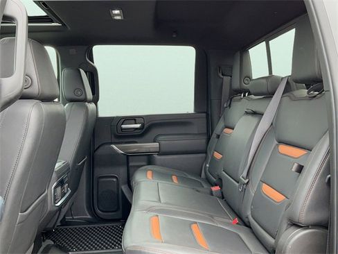Used 2021 GMC Sierra 2500 AT4 w/ AT4 Premium Plus Package image 17