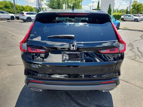 Used 2025 Honda CR-V Sport image 5