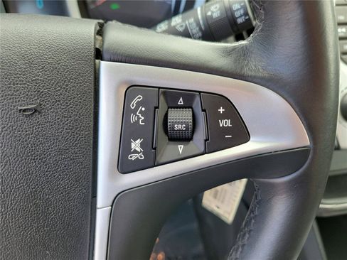 Used 2016 Chevrolet Equinox LTZ w/ Enhanced Convenience Package FWD image 23