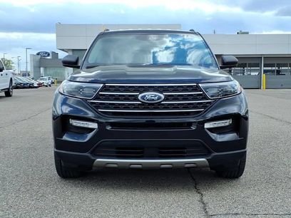 Certified 2023 Ford Explorer XLT w/ Equipment Group 202A