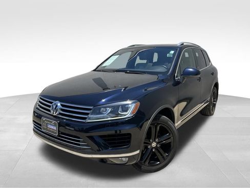 Used 2017 Volkswagen Touareg Wolfsburg Edition AWD/4WD image 1