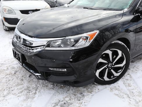 Used 2016 Honda Accord EX-L image 2