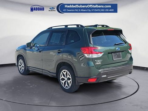 Certified 2023 Subaru Forester Premium AWD/4WD image 3