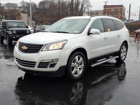 Used 2017 Chevrolet Traverse Premier image 1