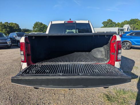 Used 2020 RAM 1500 Big Horn AWD/4WD image 12