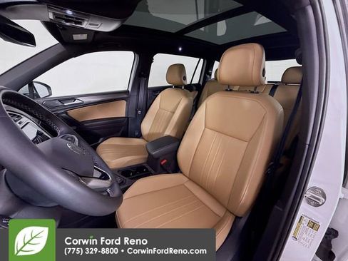 Used 2024 Volkswagen Tiguan SE image 20