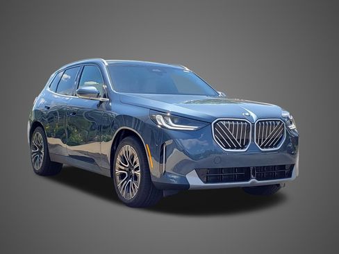 New 2026 BMW X3 xDrive30i w/ Premium Package AWD/4WD image 3