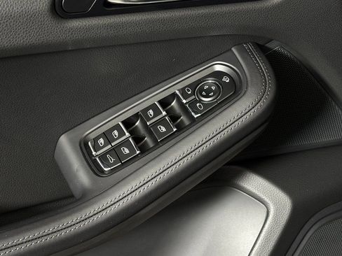 New 2026 Porsche Macan Turbo image 16