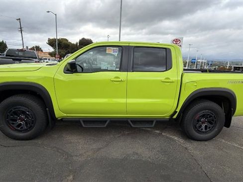 New 2026 Nissan Frontier PRO-4X w/ Pro-4x Convenience Package image 7