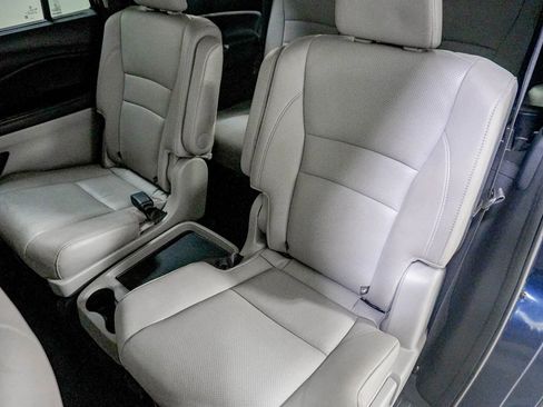 Used 2022 Honda Pilot Elite image 38